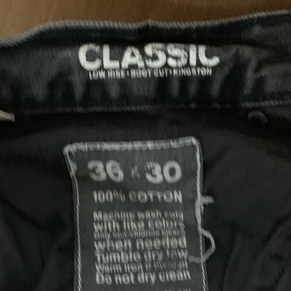 Men’s Express Black Jeans - Picture 2 of 4